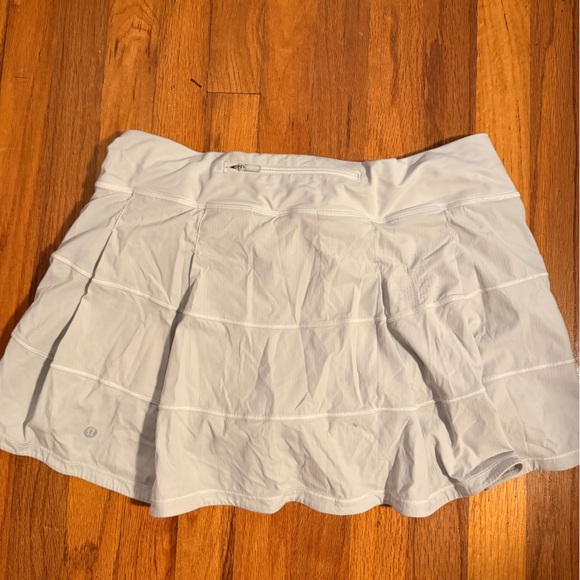 Lululemon Pace Rival White skirt - Picture 2 of 2